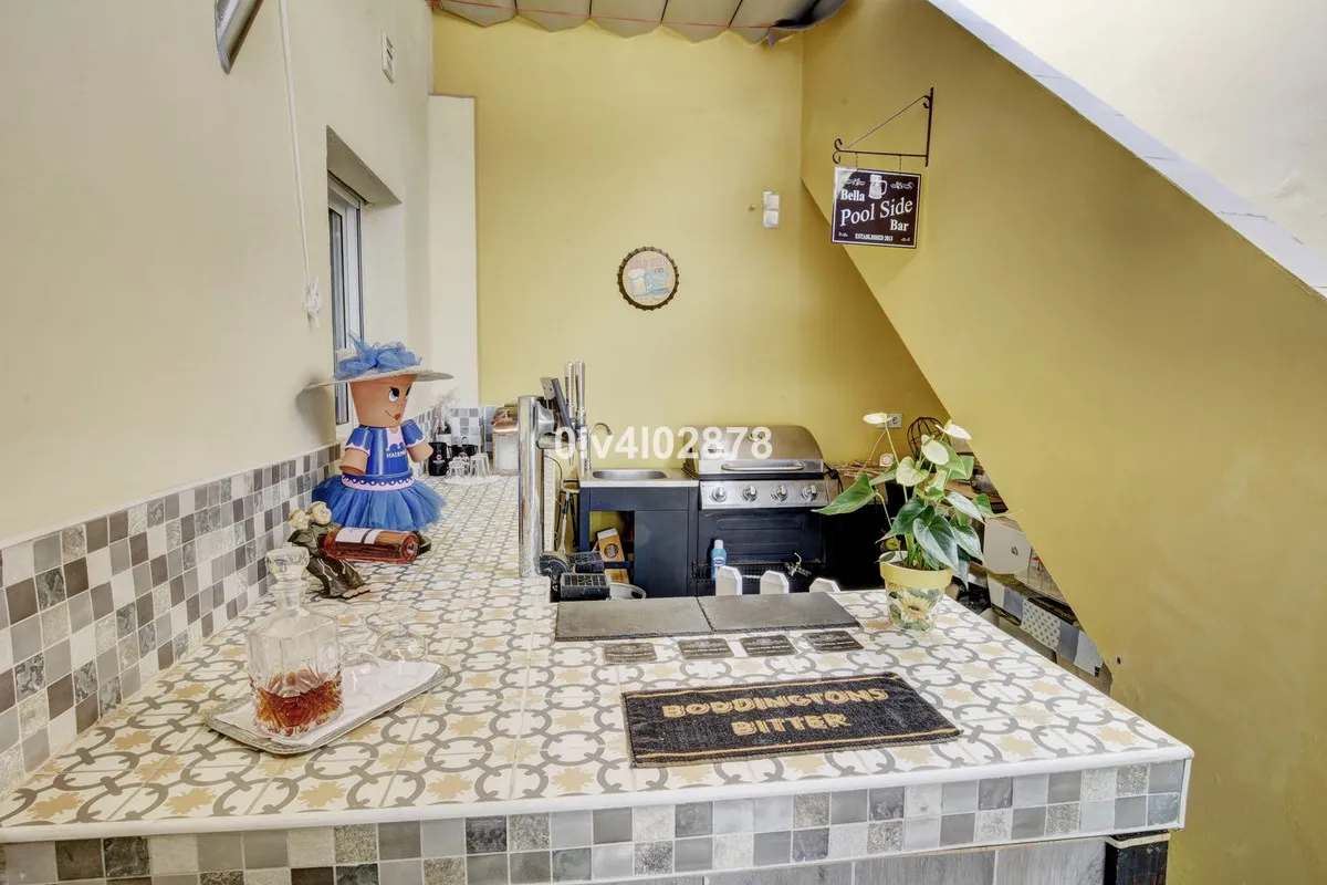 d12d955e-e1f1-418b-b7f3-e95a845eb545