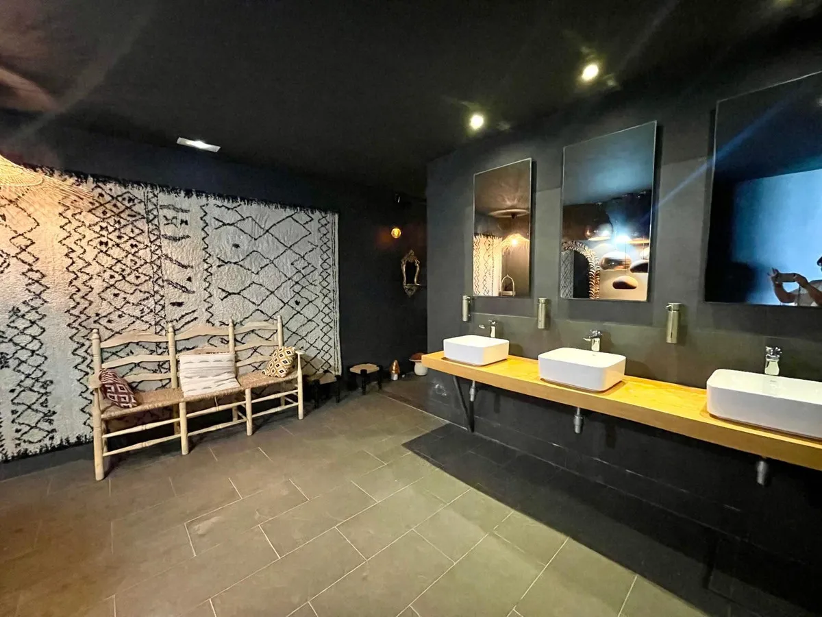 4fa138f8-5fb9-4ce4-9f72-8b032df557e3