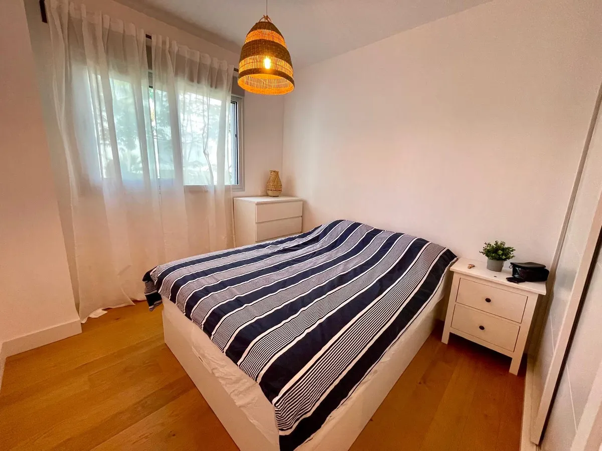 5fa1fa0e-3b8c-4d55-b5eb-a531cad9ae41