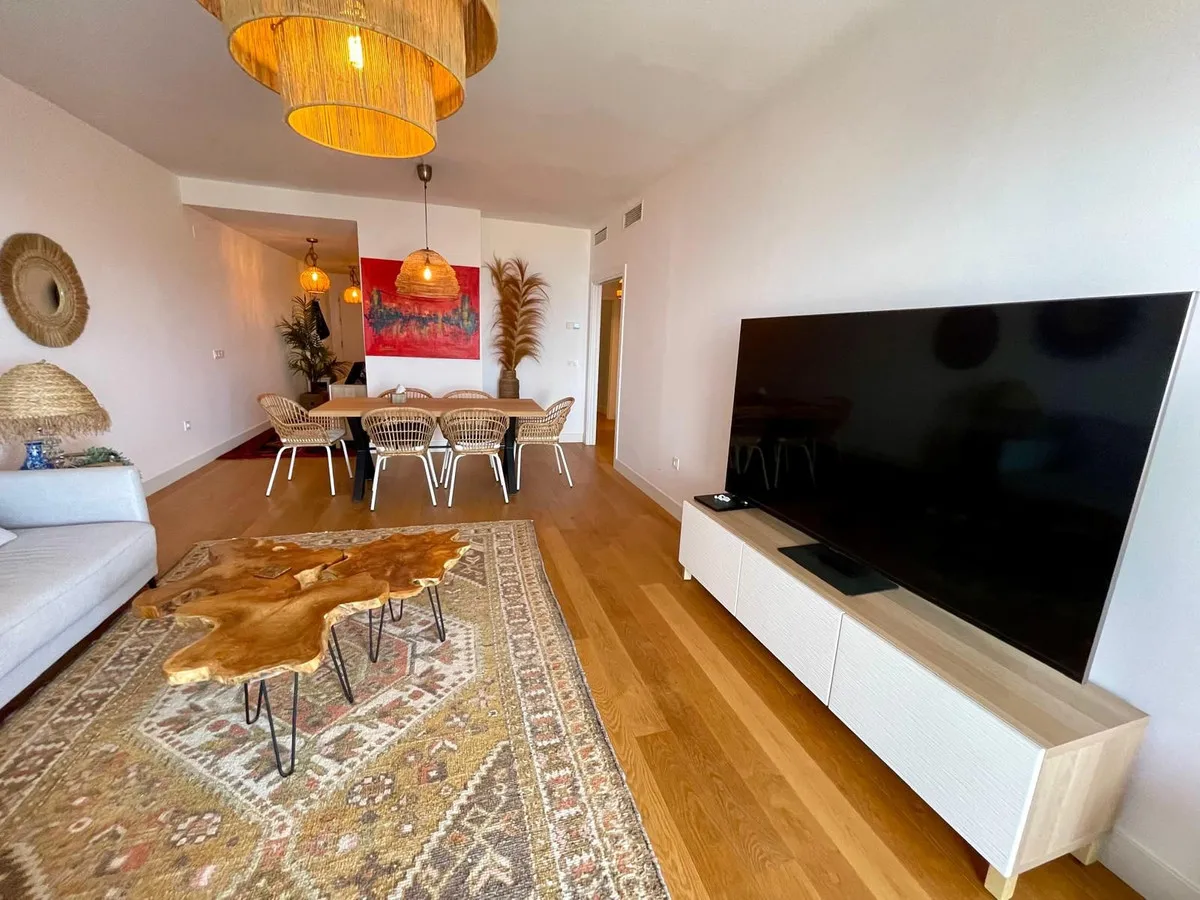 caa73ca6-52a6-4c70-b747-d135e324eb0c