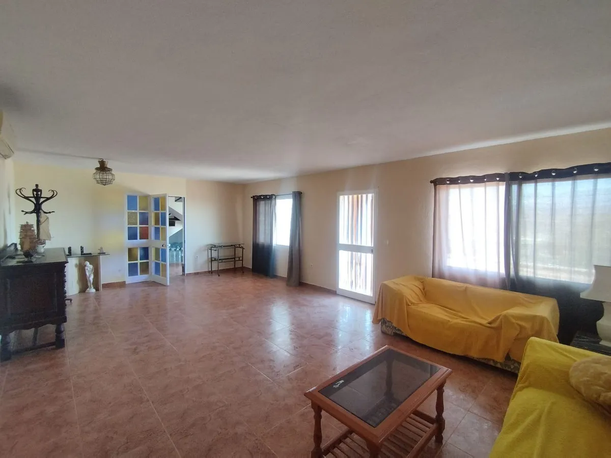 6a7d296b-61a9-414b-9f90-0a5080af556a