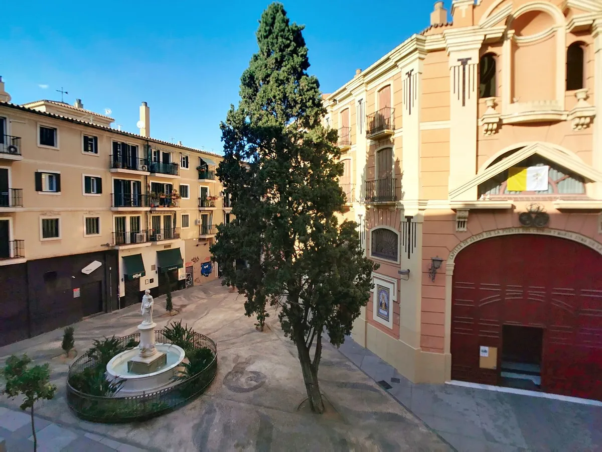 4a53afe1-d7ac-4083-9ca8-9294bb937692