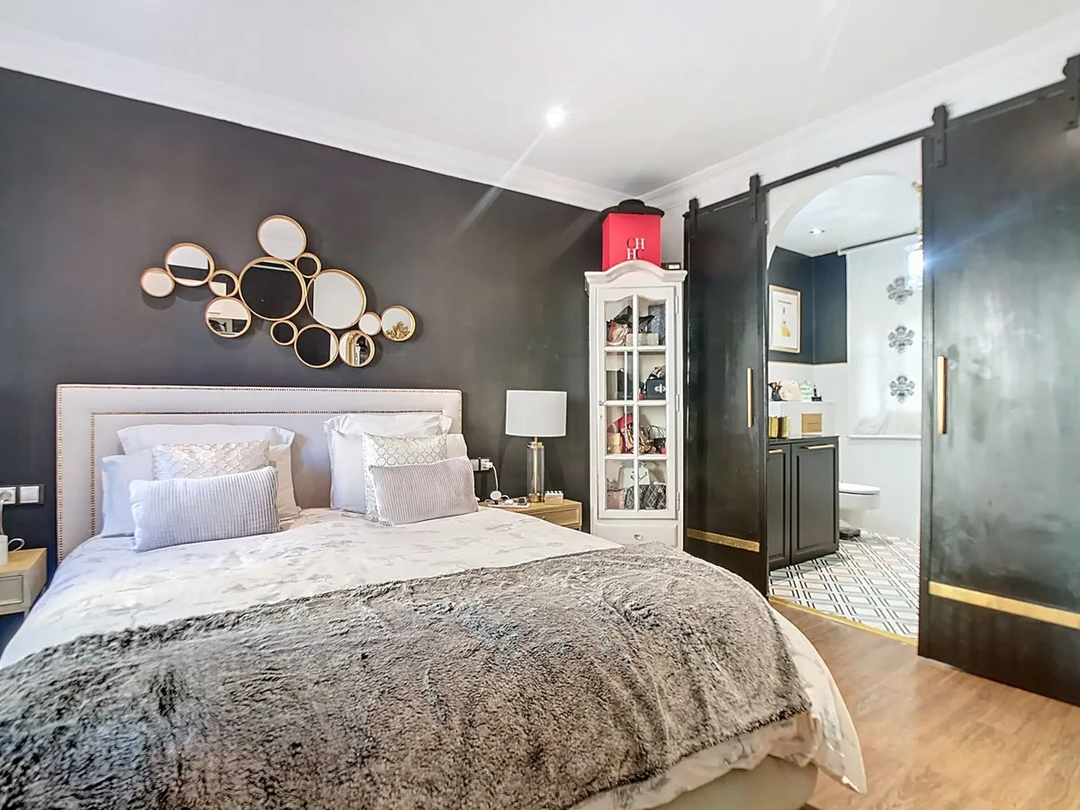 fa07262e-0930-484c-b2e9-8a5c38eec7e9