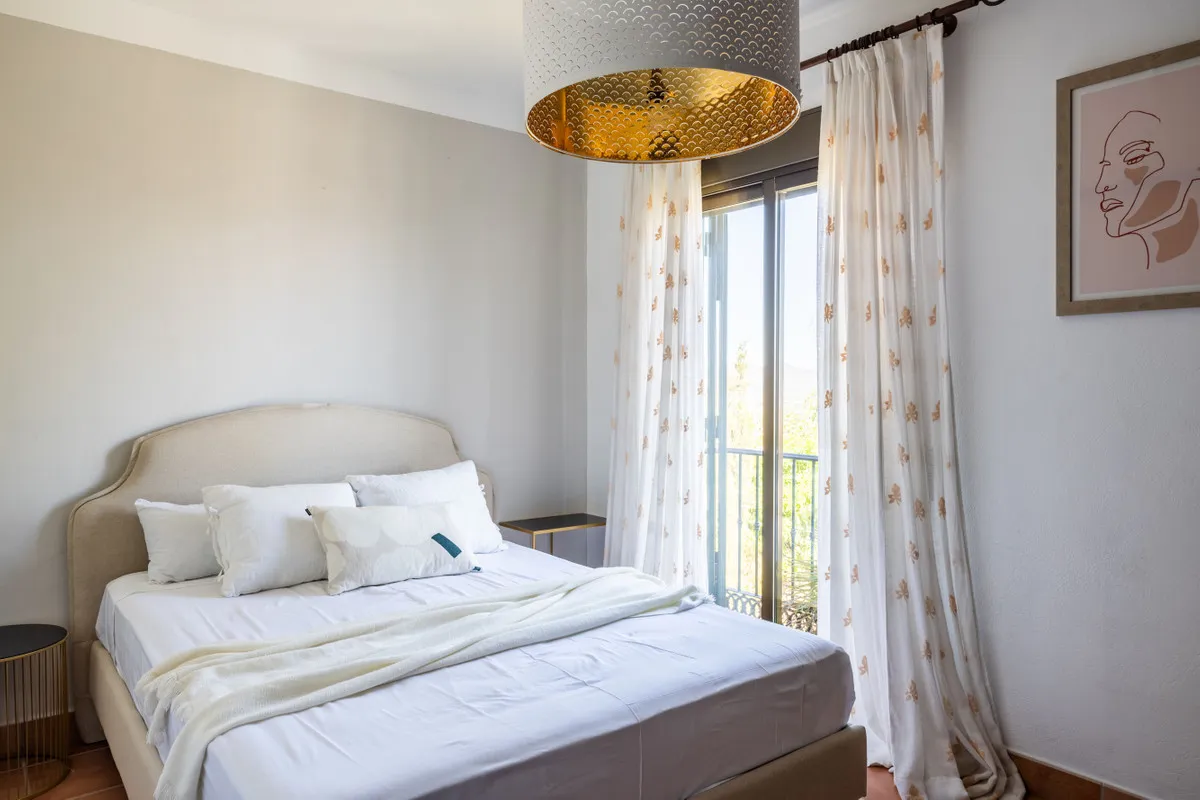 dacc3838-dabb-4f15-8a6f-9c8d45a1ddea