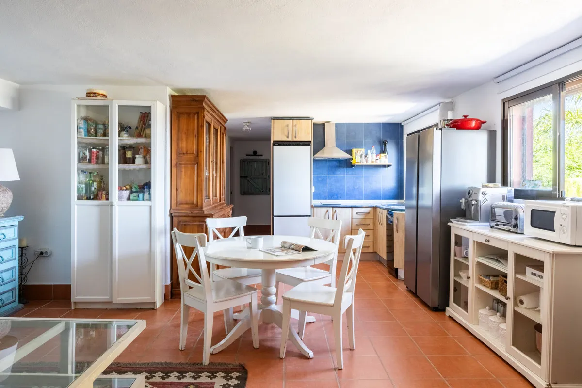 f5736af0-af4a-48a5-adcf-112e3013f805