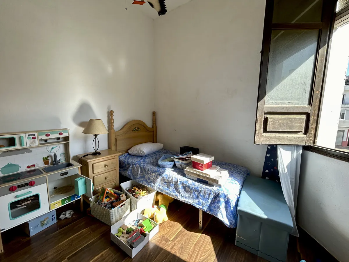 7c083d18-8251-4fcd-84a4-1baa864a1299