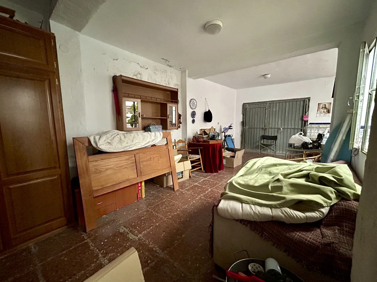 8dc30483-9d7a-4458-88cf-55068b84d967