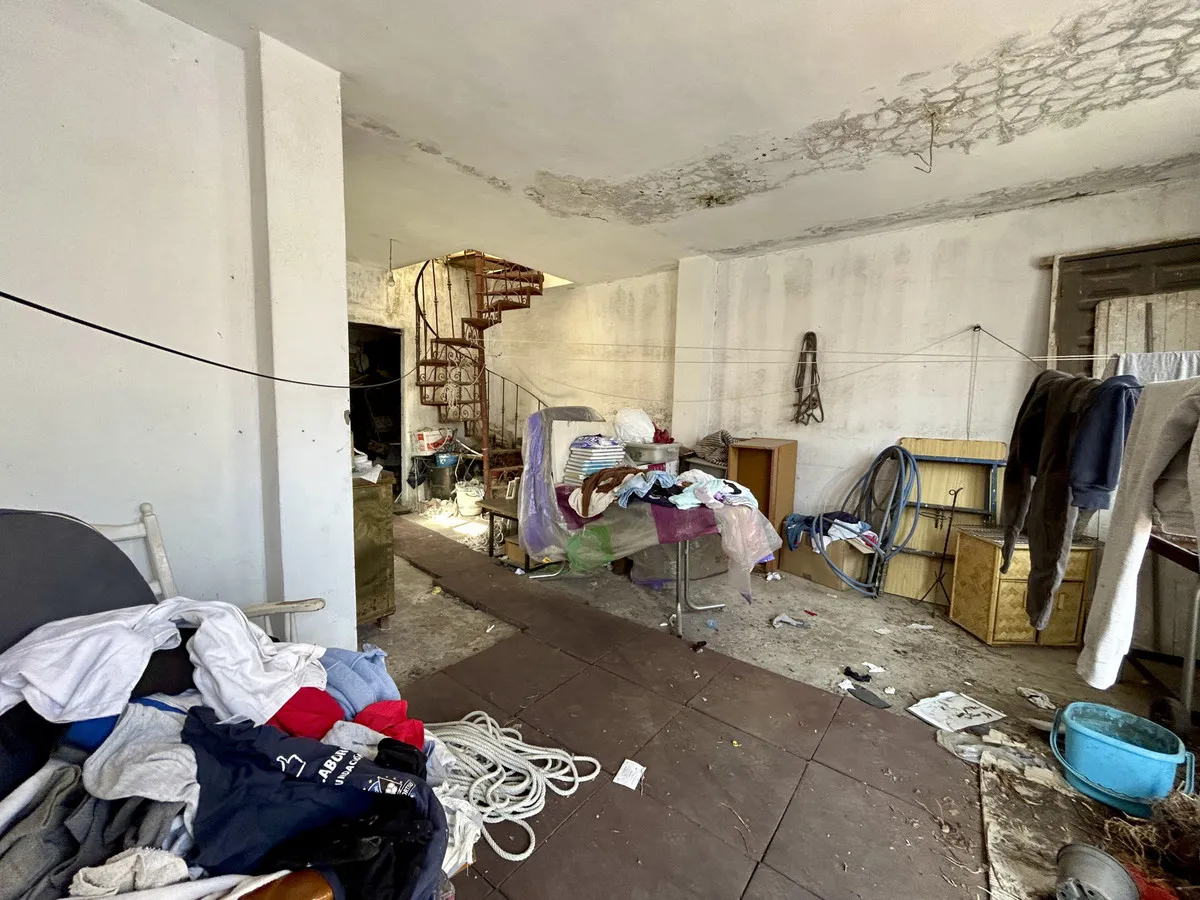 a11a2a9b-38be-48e0-965a-c30f0e46c23a