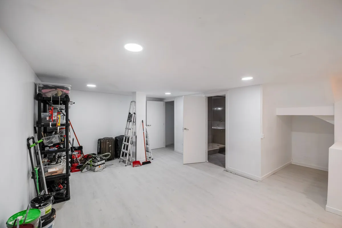 5a62d801-81f7-4d96-9159-769a30afced6