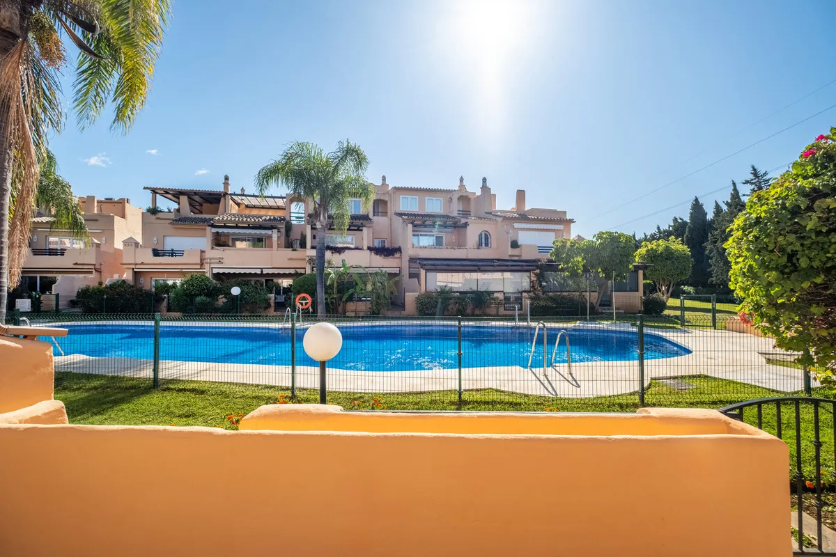 eece2cb1-54e3-4cfb-b7f2-146334118742