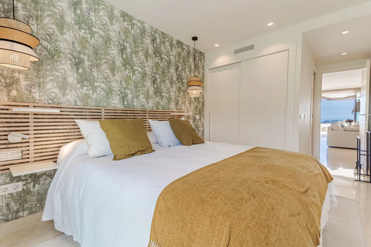 bfe1583d-d6b7-45b9-a5eb-a36a10a7bfba