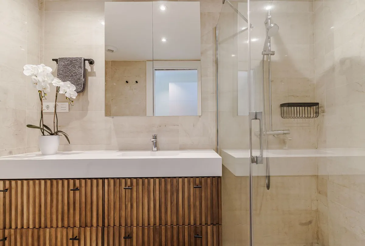 d80461e1-04a5-4a57-9b5c-395124219628