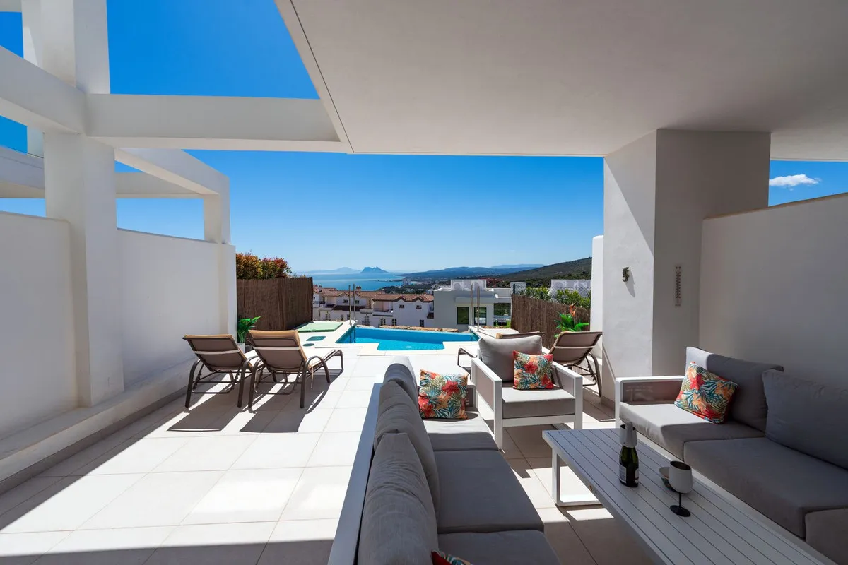 07a529a4-ef69-4c01-90b4-3f8d9f5bfa30