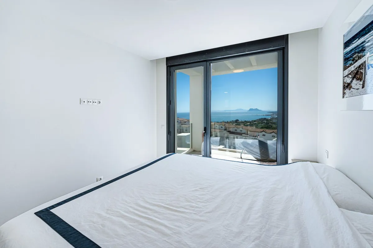 0ac4447e-0544-4ba0-8ac4-215765a6905a