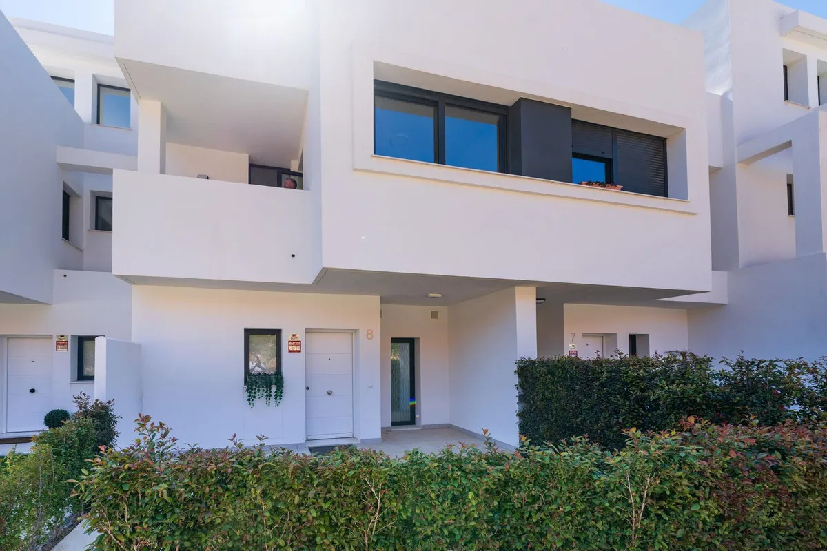 bdb5c34d-3497-457d-aed4-7a06d0002c42