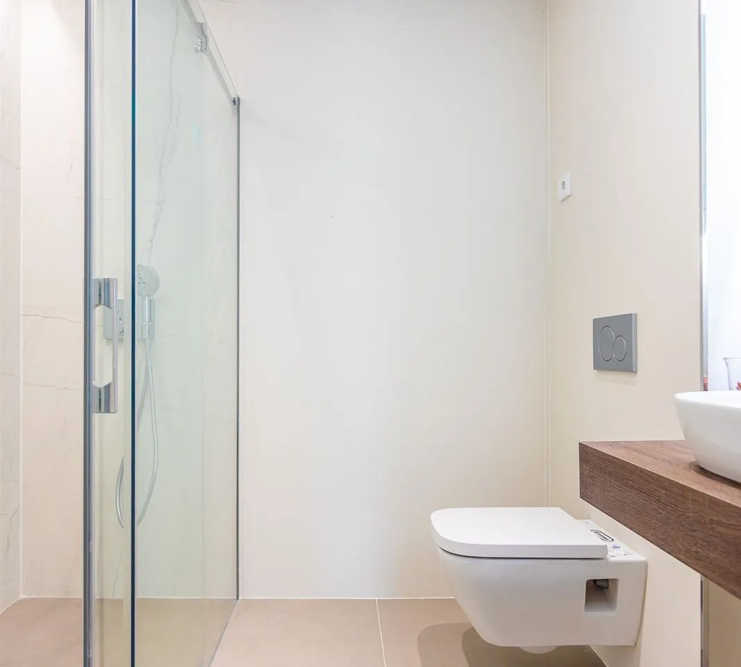 54d6e0b4-b1de-49a8-a04e-43a620a70dee