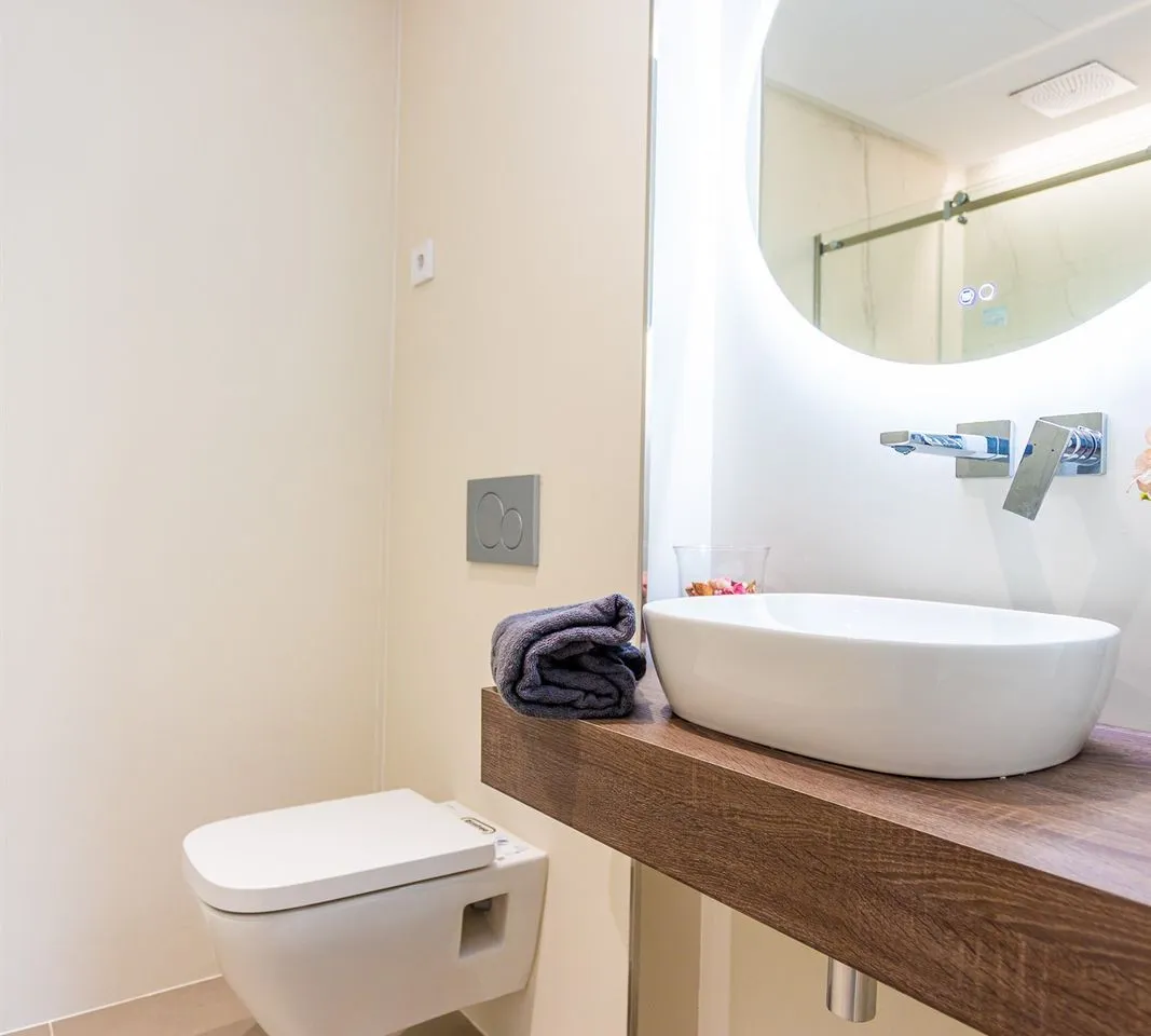 bb5f0bef-e99e-4f50-90c8-88e24f3fea1d