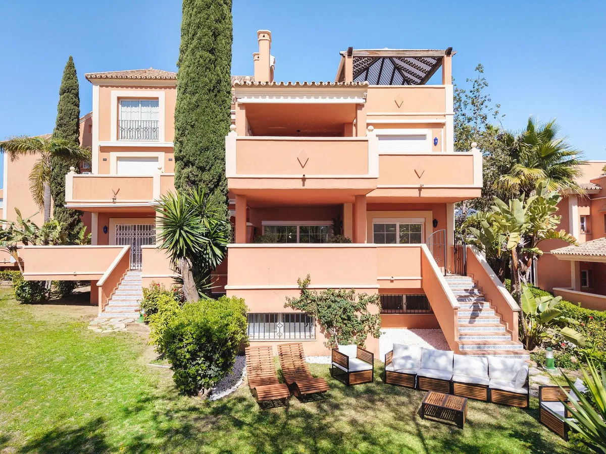 0c2dfdb3-1f00-427f-a480-88f251f14885