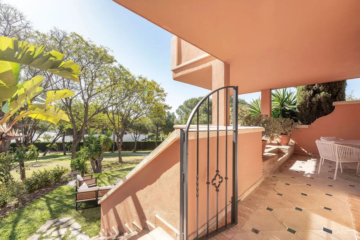 4d8c74cb-751e-4542-97ac-0b2e84b26b53