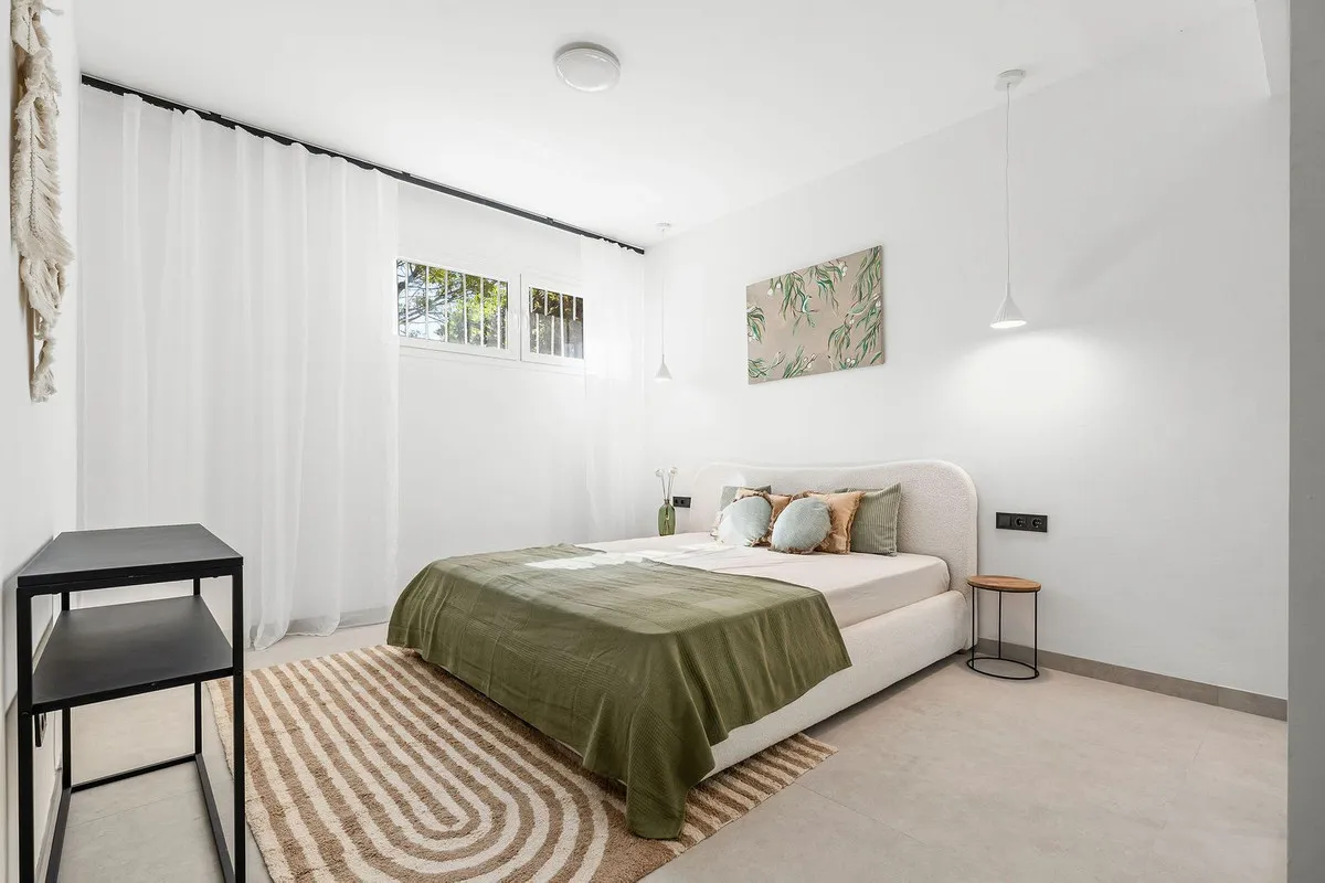 c8175c85-1164-45da-b969-ba343c532b8d