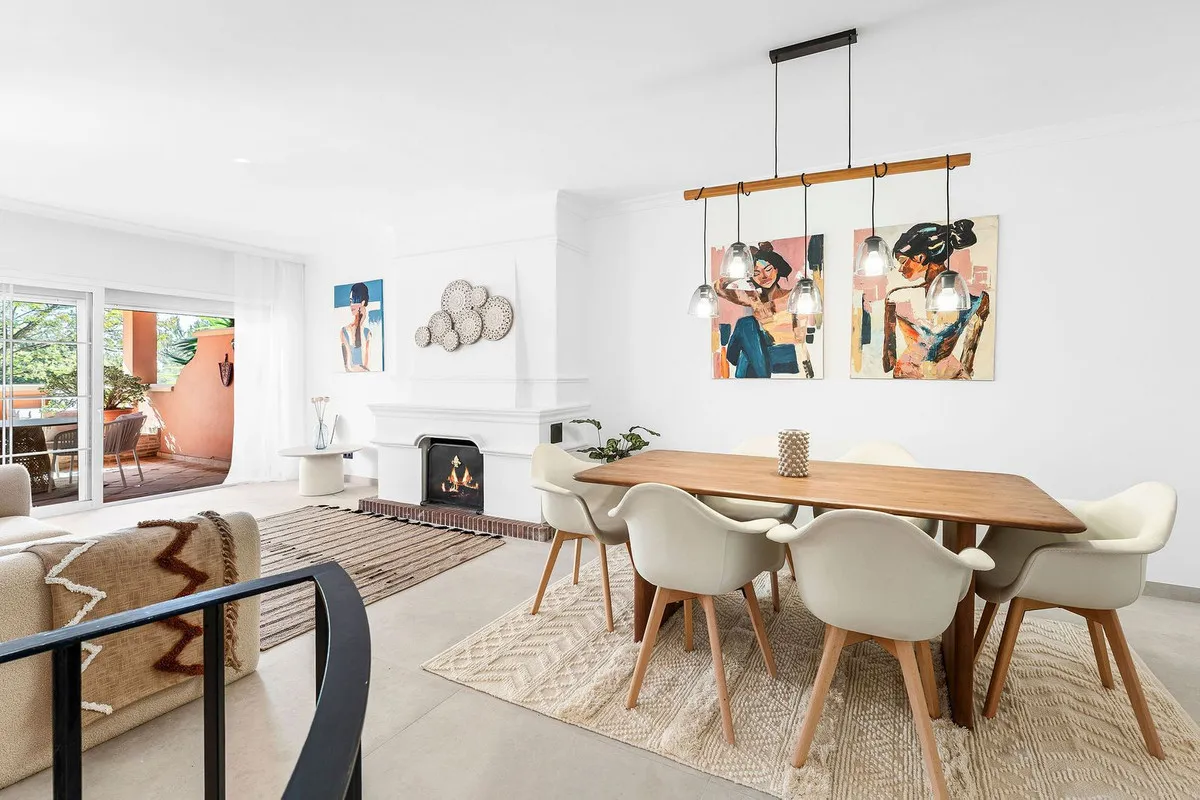 cc2802c6-b2c9-4c7c-bf2d-48171fe61a34