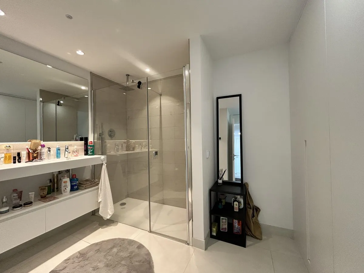 a96b24a1-8f95-4b92-9945-da7653204b7c