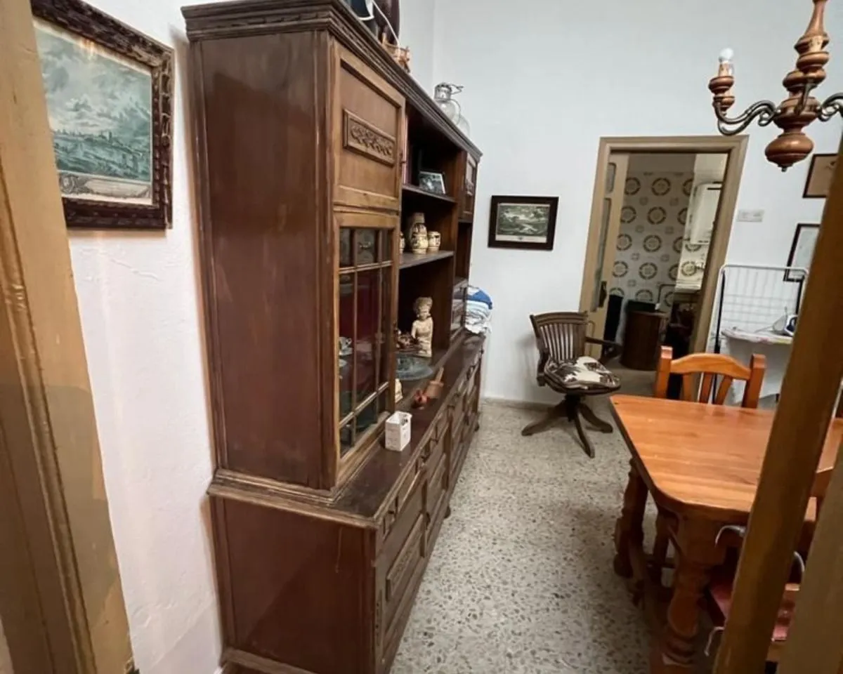 d7d06324-ebb7-4fb3-a473-23c8de99b303