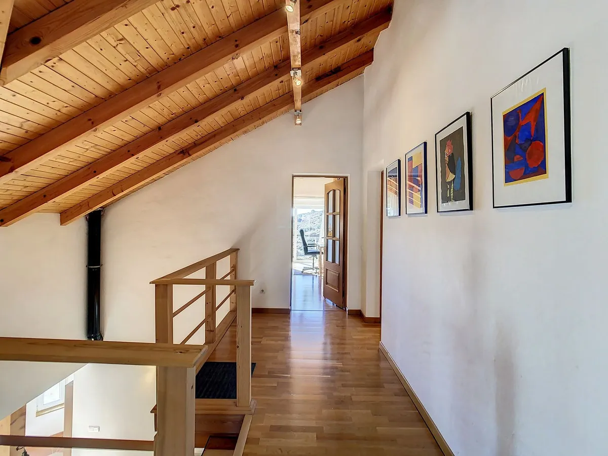 5c4de3f9-30ee-4b0e-9624-5847b11a312f