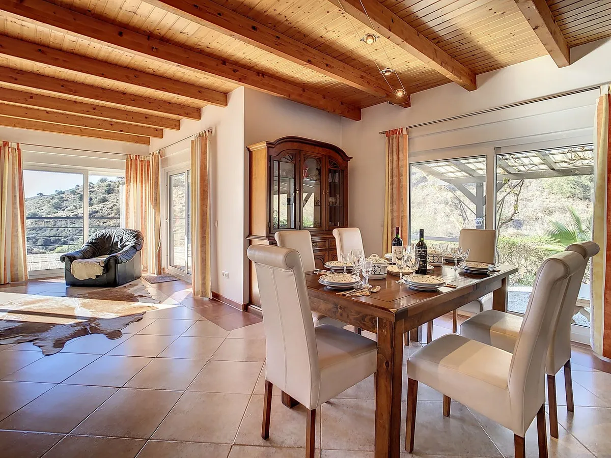 85d22571-3c9f-472a-8241-ac9f6f8a8b7e