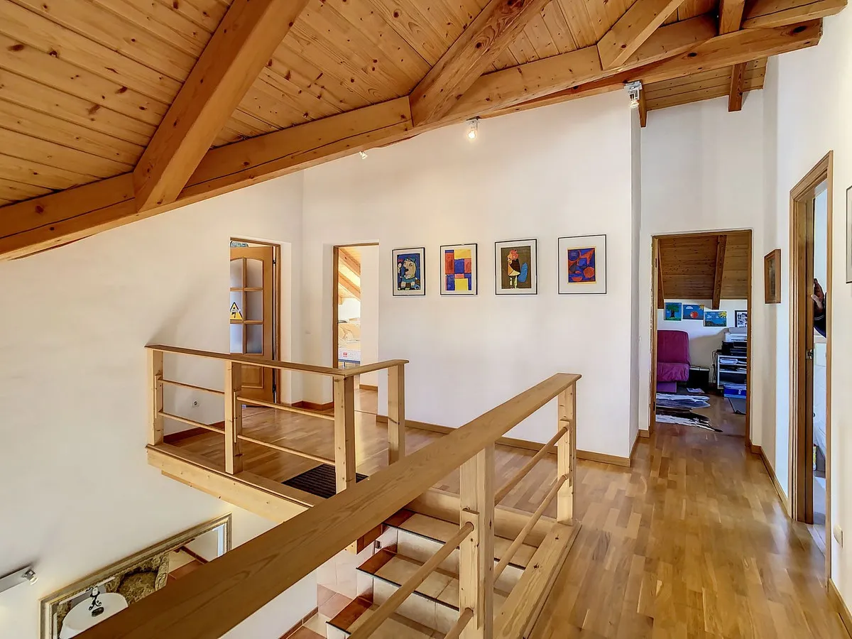 9fc1932f-0457-42af-a235-b88305bf6f26