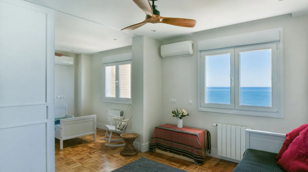 16f8a659-1023-4300-9893-604f0007cd53