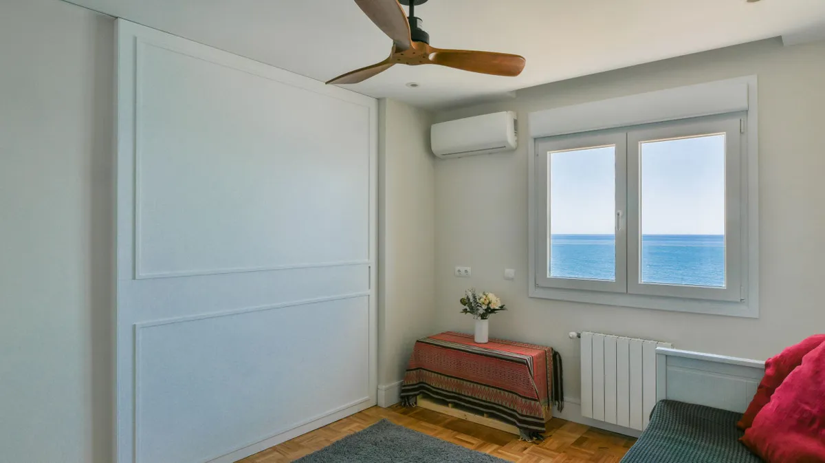 47b0c2c7-9e74-4df0-9b41-c2a88fdd9f32