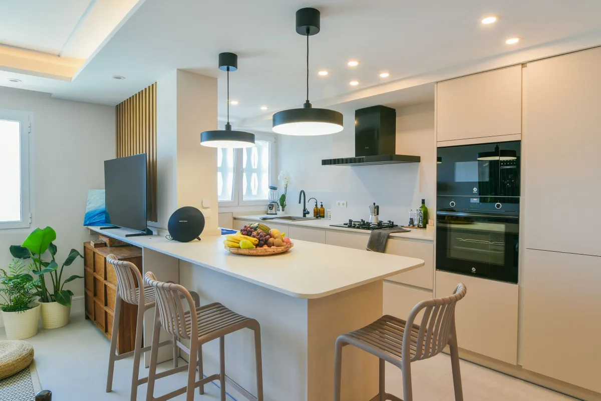 69db2fe5-a126-4629-a093-17fcb6e4e997