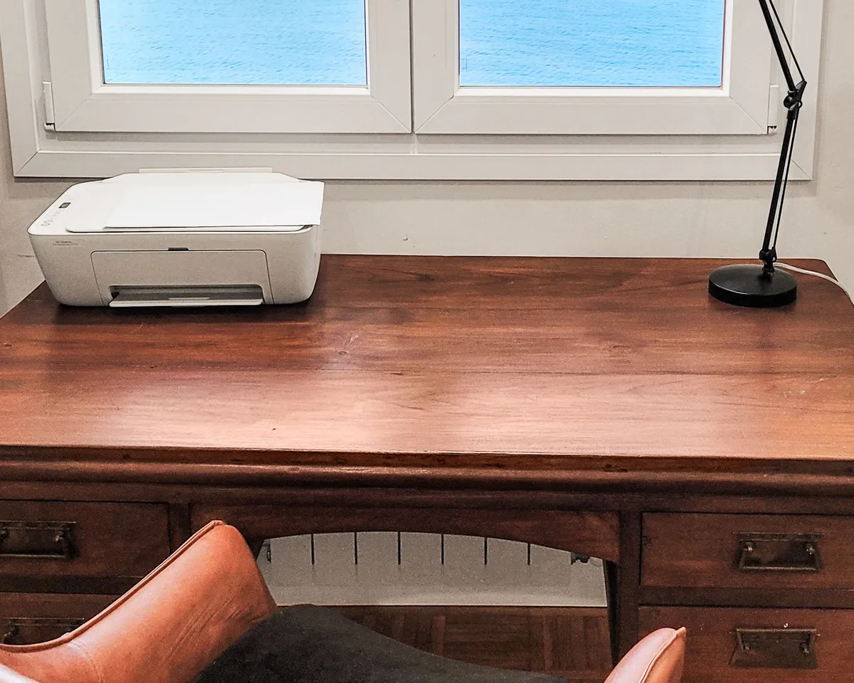 a4b91a0f-7790-43dd-847b-99f34cc1aaef