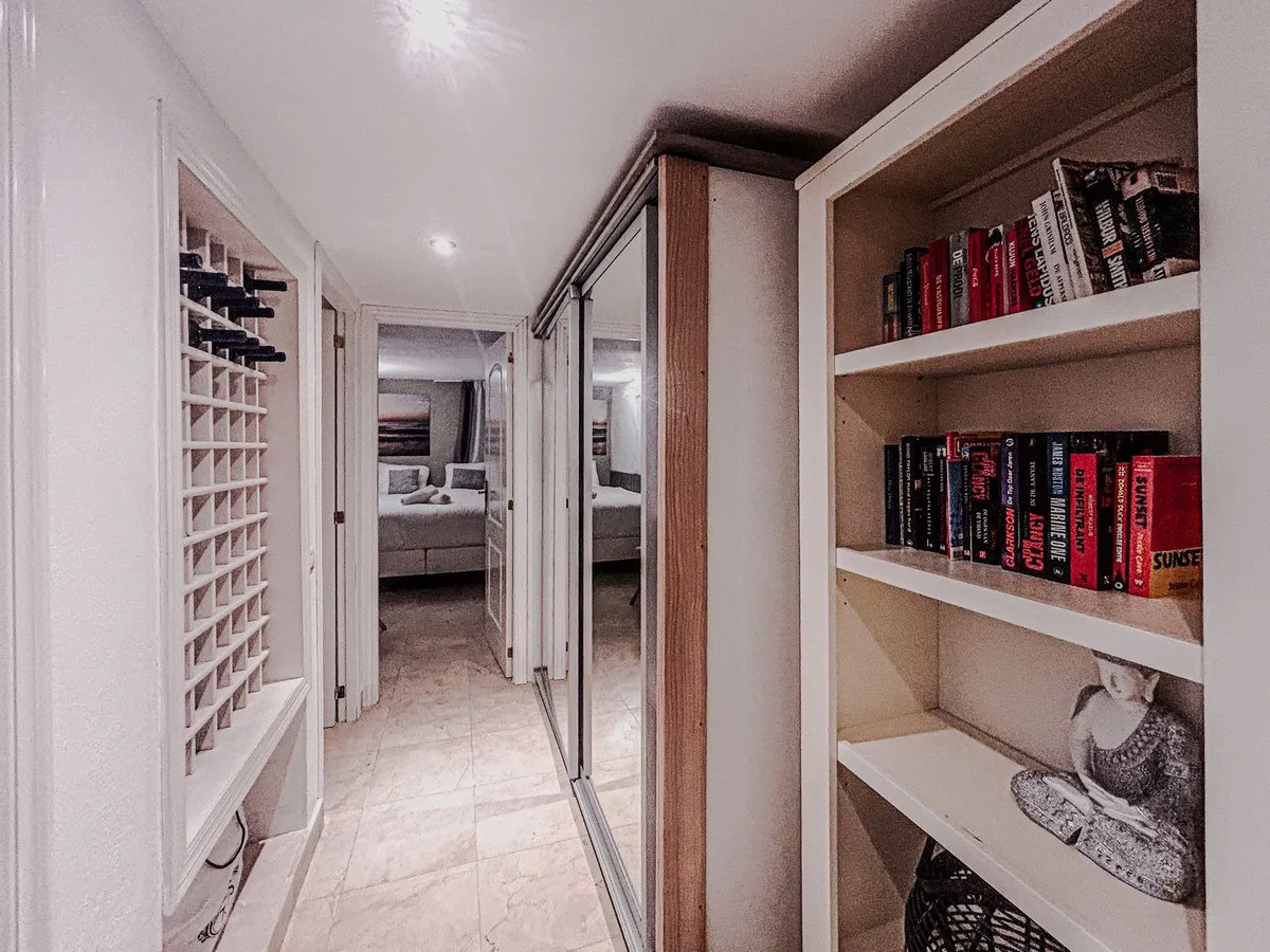 02ac4701-204c-4f4f-917c-e6c4b9165265