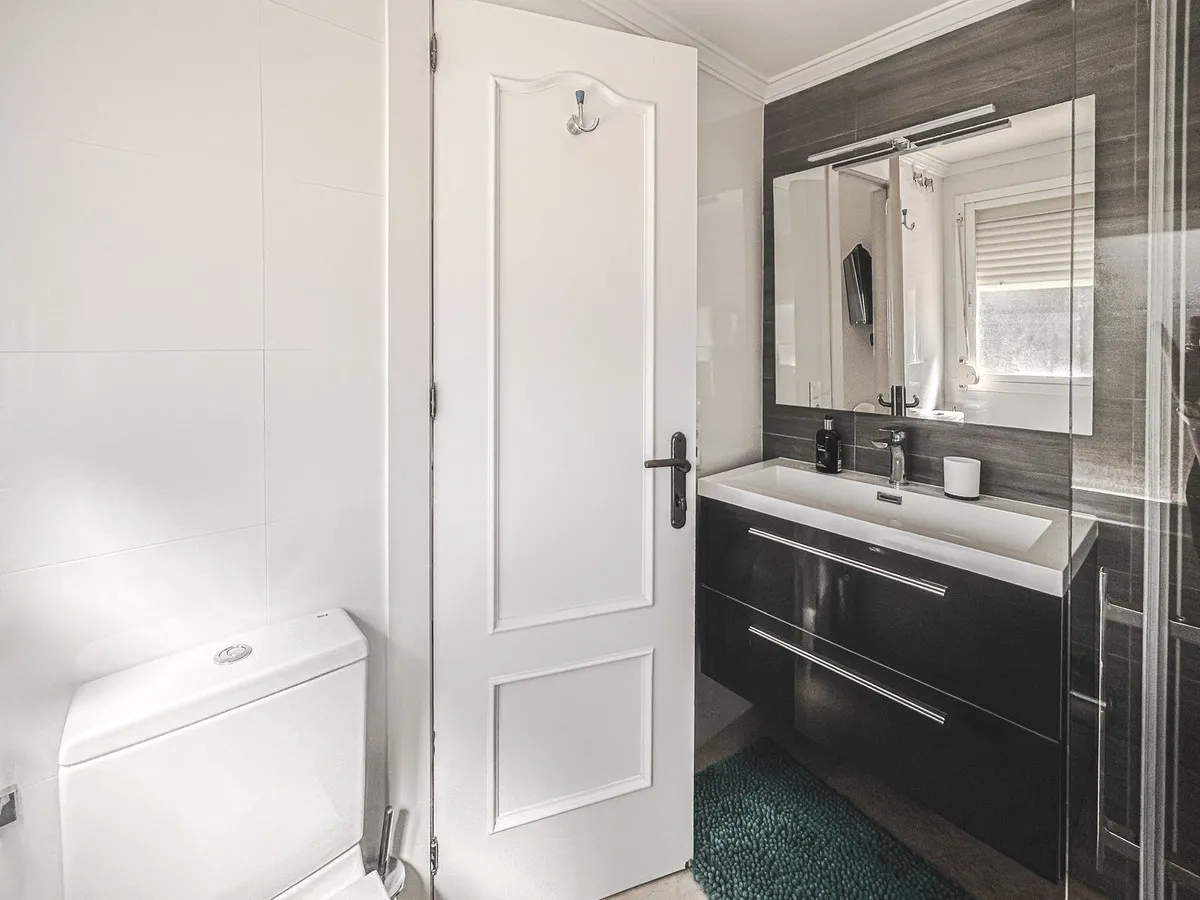 49464663-192e-4c07-9f2c-8357c6f22187