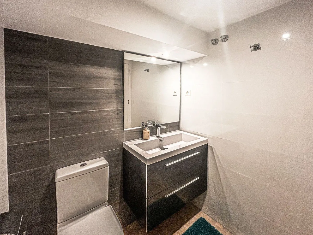 a027b7aa-bf96-40aa-a8fe-5221ddfd8190