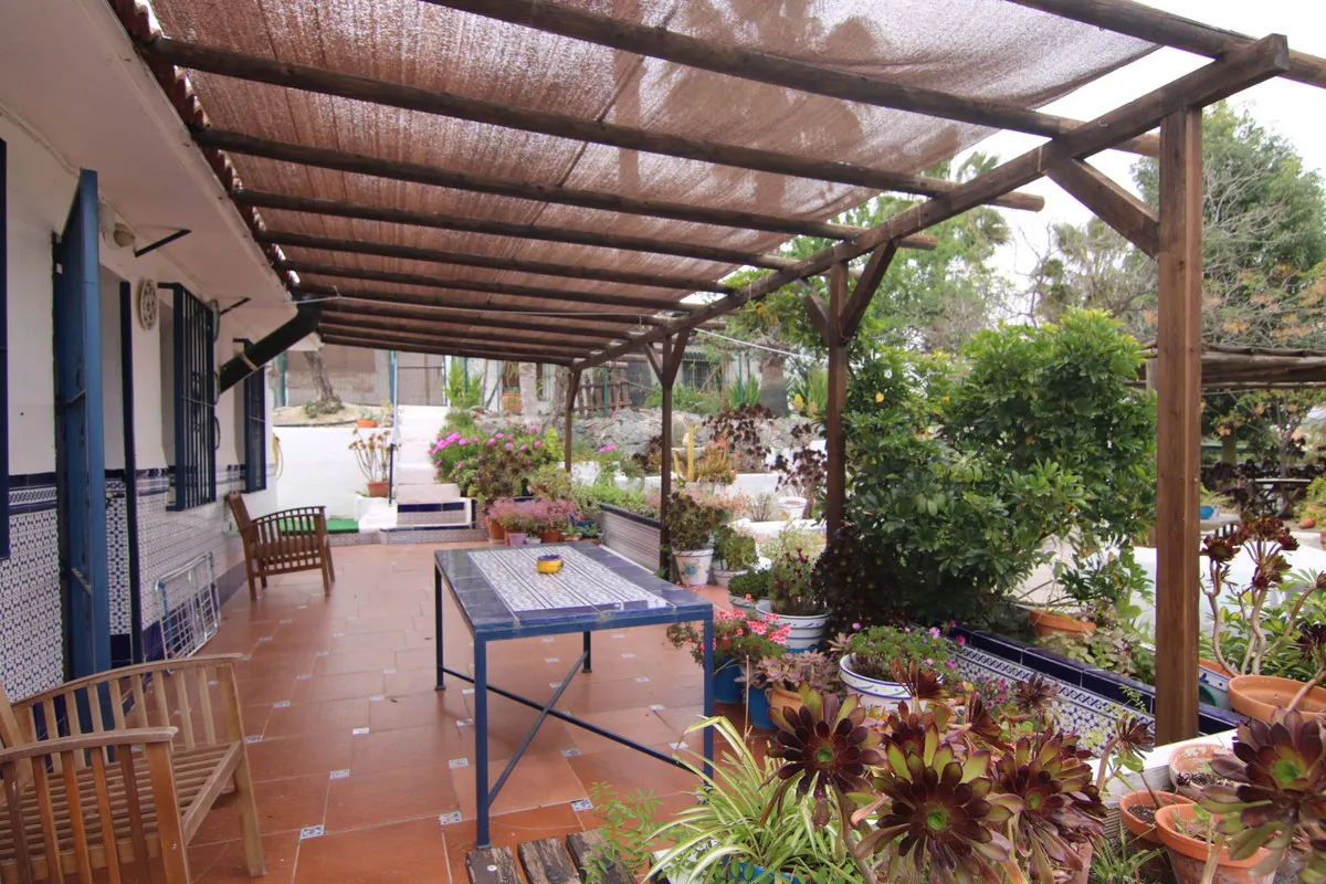 29446976-a08c-4e65-90d3-294256d5a0f7