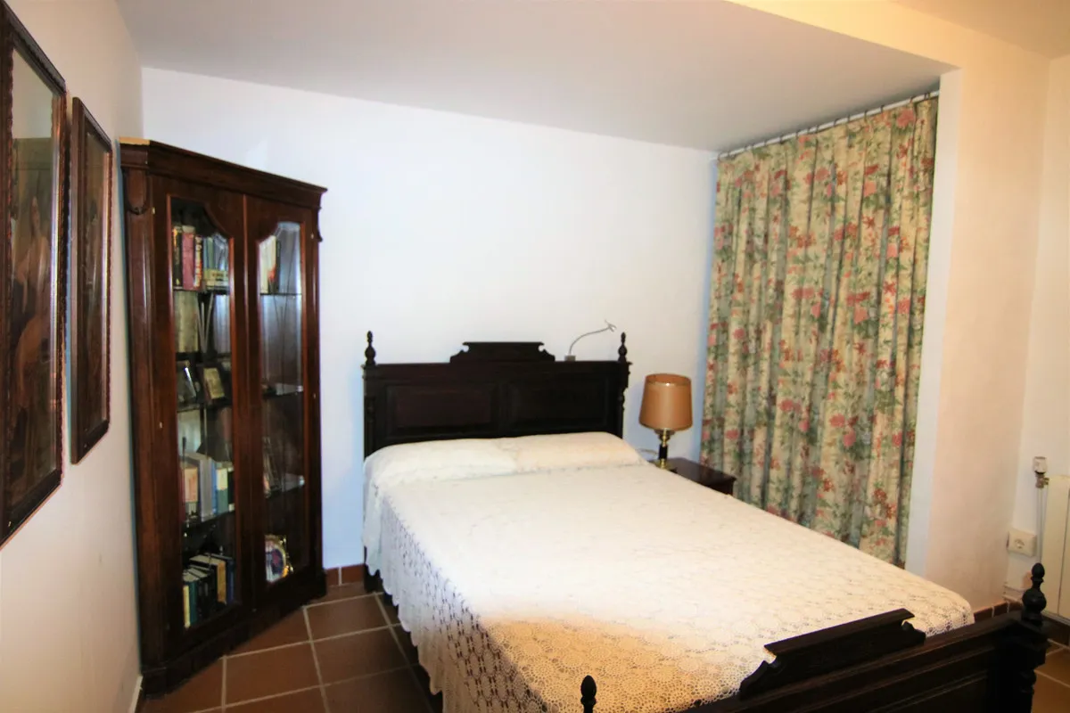 5ab4afd4-6b45-4151-a5e6-e616d69c718a