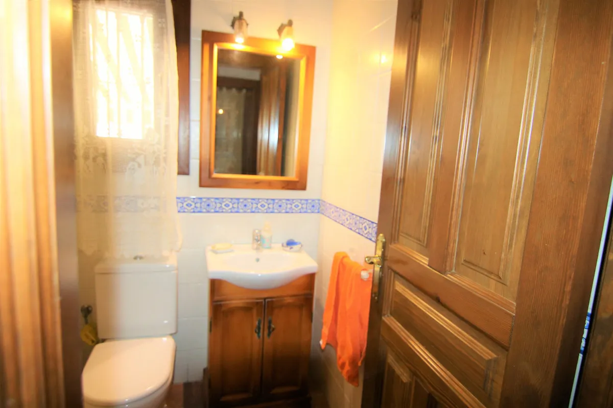 b2168424-4c37-447c-93c6-cf1242165343