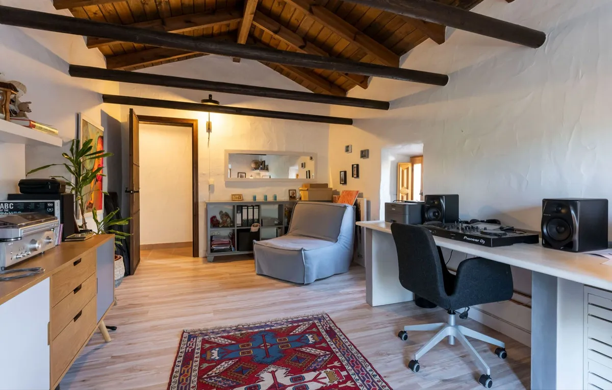 3f0e5aac-743c-447f-88f6-30b306659717