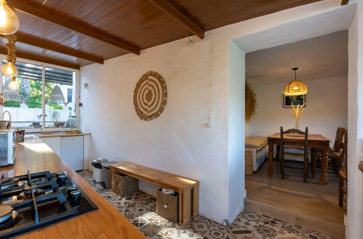 a7a74b2e-1dbe-4151-a070-c7b1aef80b38