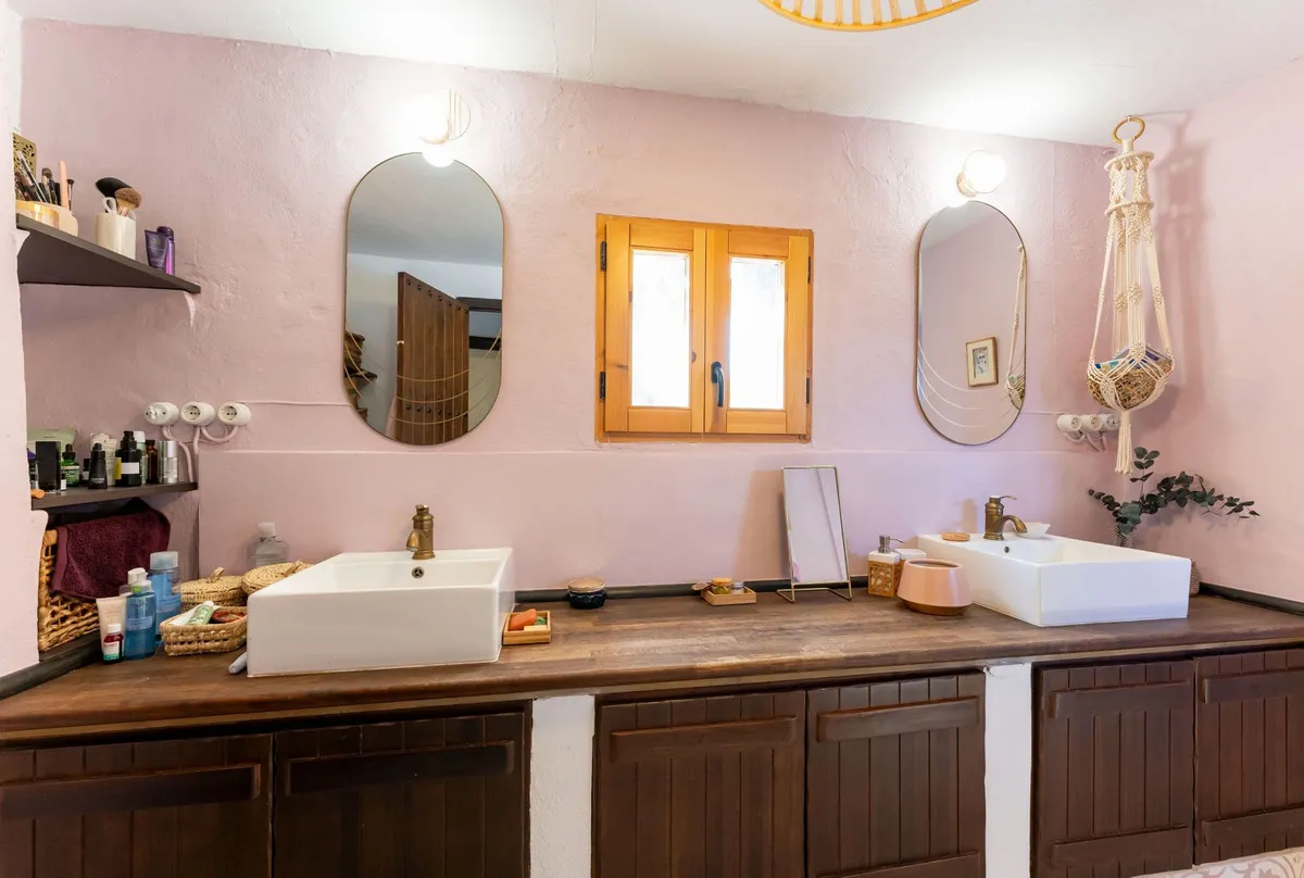 b650c61f-ff6a-438e-beb0-970541067d9d