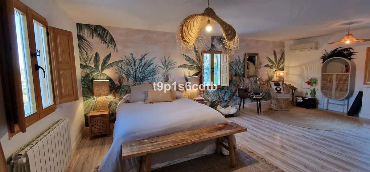 04c52555-7204-4244-b8ff-2059d7011ae3