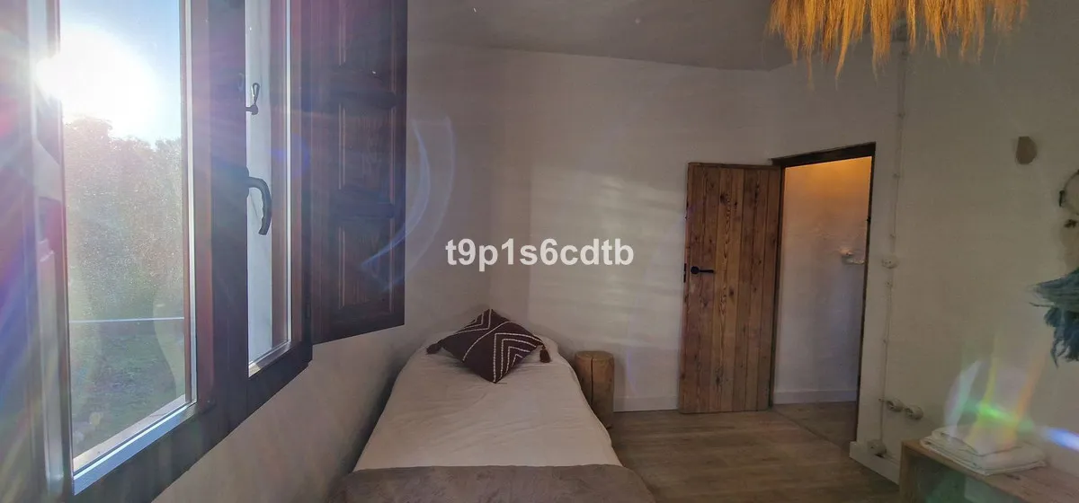 6403c907-393d-4a52-9046-f59d3dbebee9