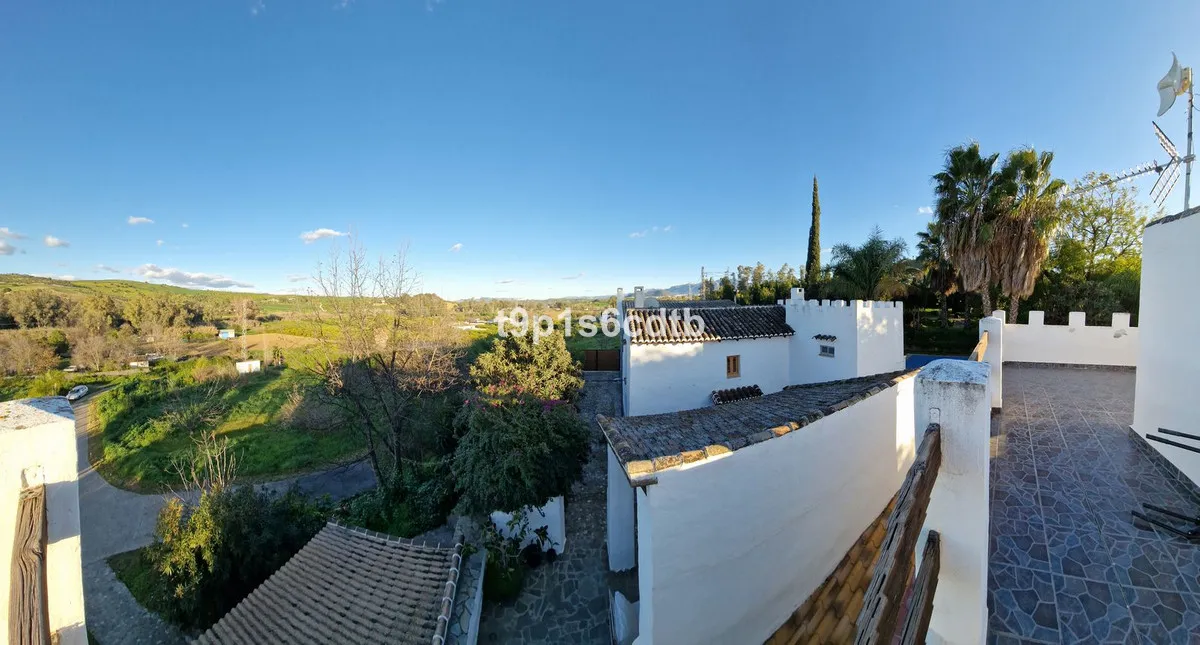 79329ac9-3c3f-4a49-bcc0-1594b781cf26