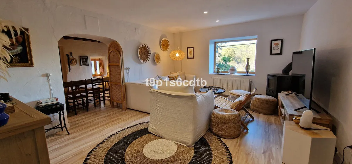 a86a6124-9df7-4dd2-b0a8-501014725eef