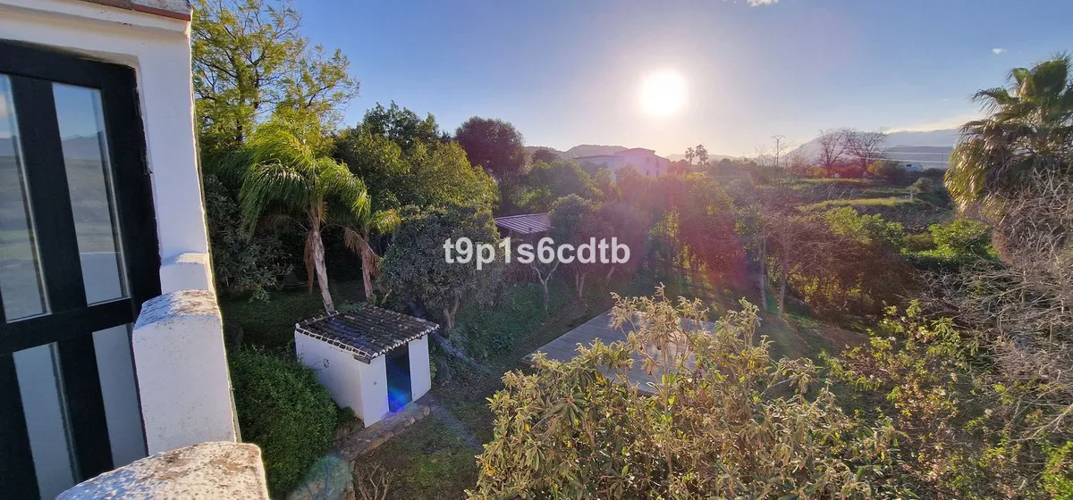 f2cd1b08-ca39-4833-8499-9e11a3bfe971