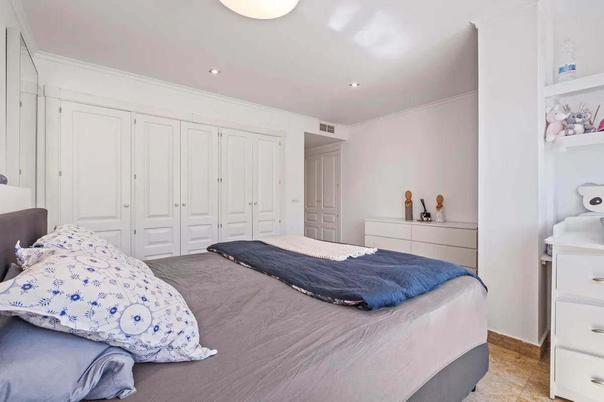 008f8d2c-71ef-45b9-be9a-1246def7ff4c