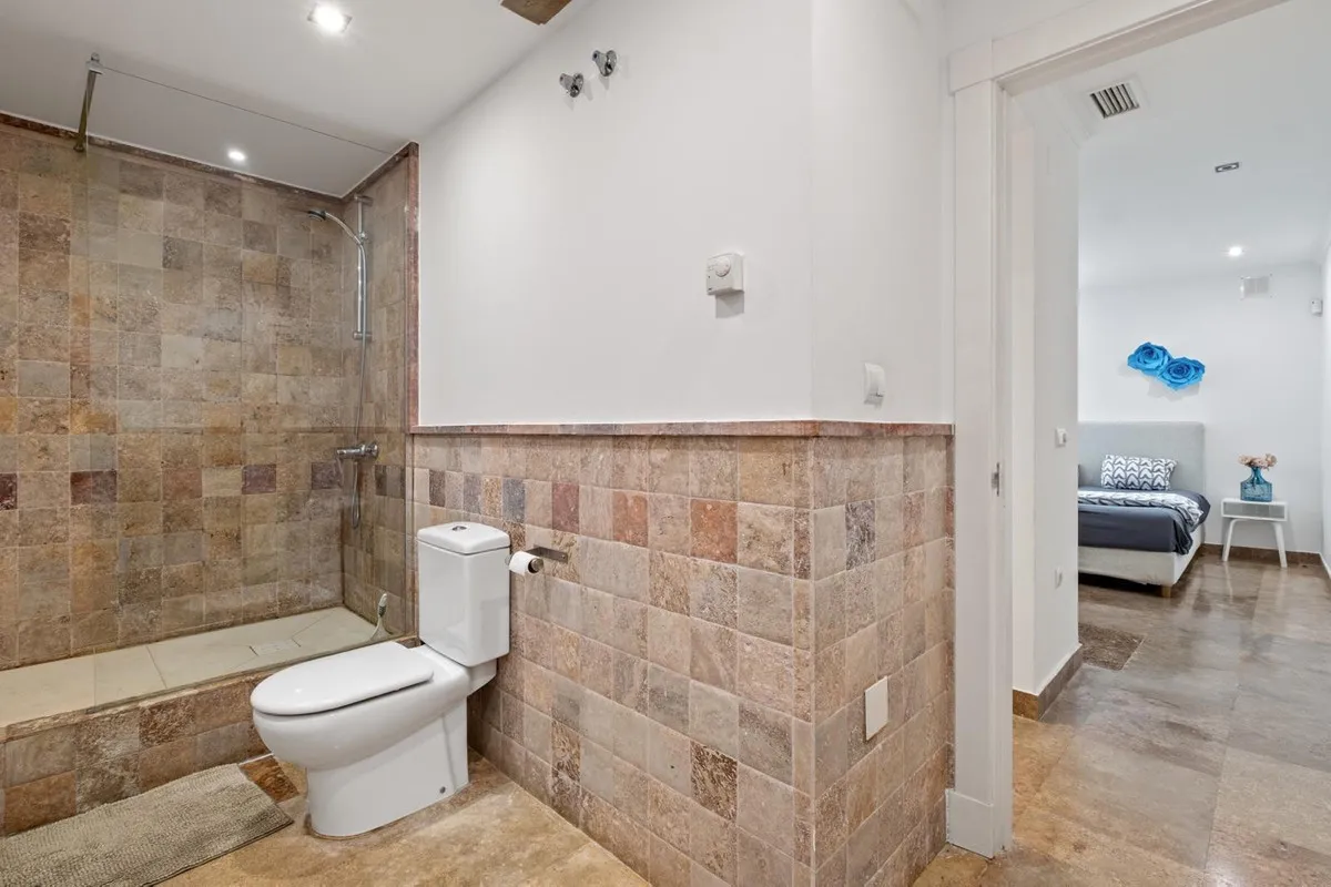 75b769d4-a79a-48df-bb10-bdb552e98f7b